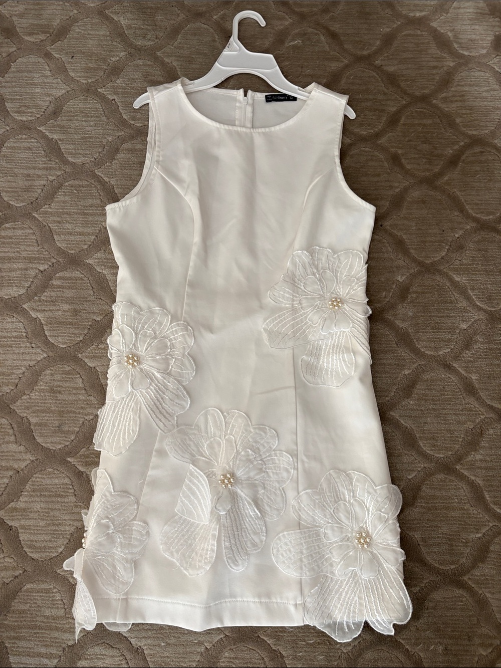 House of CB White Floral Appliqué Dress